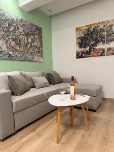 Twins Luxury Apartment Central Stay with Parking Nafplio