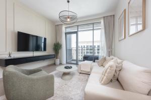 StayShort - Elegant 1-Bedroom Apartment Perfect for Family in Park Heights 2 Tower 1