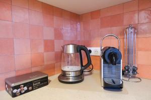 Appartement 2 Queenbed parking clim wifi