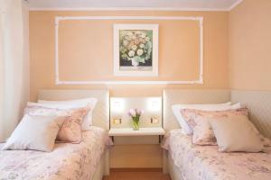 Golden GaPa Central Family Apartment 8