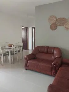 Apartamento a 450m da Praia do Sapé Ubatuba - 平达莫尼扬加巴