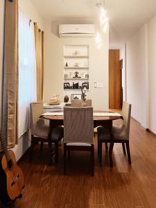 Gran Martina's Abode - Cozy apartment with WiFi and AC