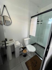 Casa Container com piscina e mini quadra de beach tênis no Campeche