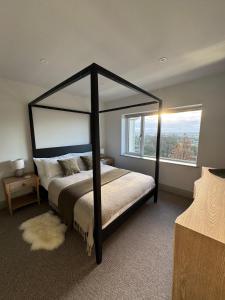 Tranquil hideaway by Glastonbury Tor