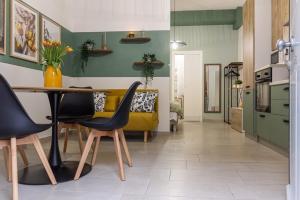 Airport Area Apartment With Free Parking