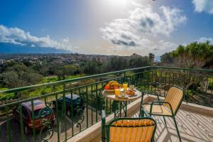 Kallithea Studios & Apartments