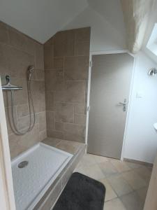 Maisons de vacances Le gite de la Muraille classe 3 Etoiles pour 4 personnes : photos des chambres