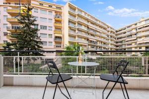 CASTEL II - Agréable deux pièces - Menton Centre