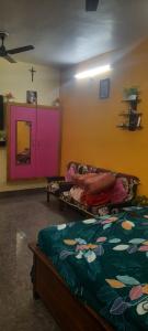 Eliza-Moses homestay