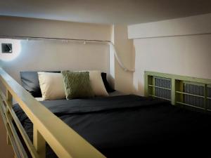 LIMITED OFFER !!! Little Cozy & Downtown LOFT - 400m to METRO BenThanh