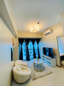 Serendipity staycation