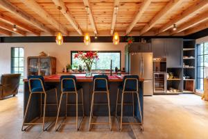 San Simon Retreat with Private Garden and Mountain Views