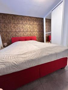 Ferienwohnung mit Gartennutzung, Garage und Wallbox