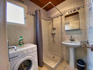 Chalets Domaine de Grezelou : photos des chambres