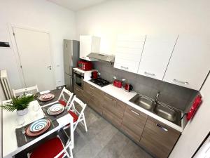 Lovely Bridge View Apartment Close to Padua City Center