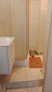 Appartements Charme rez de rue : Appartement 1 Chambre