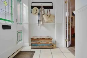 The Coach House Branksome - Canford Cliffs