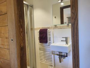 Appartements Family stays in Petite Ferme Les Bouts & Grenier Les Bouts - 2 properties side by side : photos des chambres