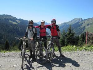 Appartements Family stays in Petite Ferme Les Bouts & Grenier Les Bouts - 2 properties side by side : photos des chambres