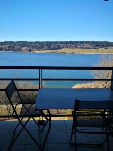 Appartements Le Bord du Lac - Duplex - Meuble 3 etoiles : photos des chambres