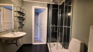 Buveien 158, leilighet i andre etasje med nydelig utsikt