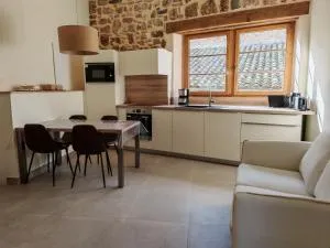 Gîte Mandaline avec jacuzzi intérieur - La Bastide-Pradines