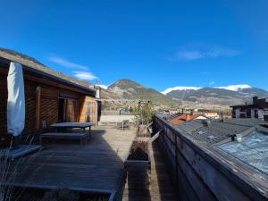 Appartements Plein centre ville, Sublime appartement avec terrasse - Bourg Saint Maurice : photos des chambres