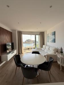 Apartamento primera línia de mar