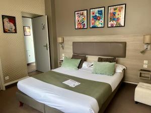 Hotels Cit'Hotel le Challonge : photos des chambres