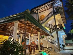 Nature House