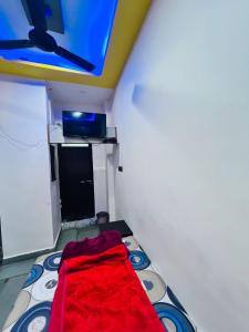 Manoj guest house