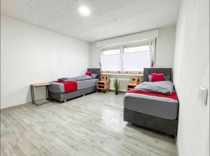 Livemore24 - Apartment 3 in Gladbeck WLAN - Smart-TV - 24-7 Check-in und Küche