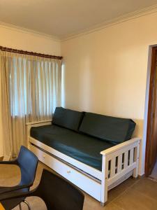 Casa estilo campo con parque y pileta