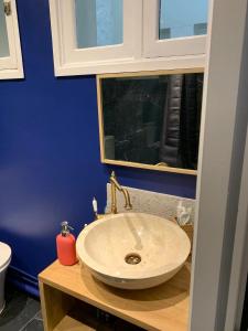 New & cosy beautiful apt close Marais!