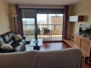 Las Marinas, apartamento muy amplio cerca de playa Poniente