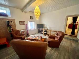 TABLE DHOTES chez Dany Maomaow et Garfield