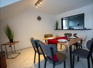 Livemore24 - Apartment 4 in Gladbeck 24-7 Check-in