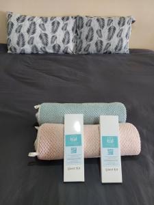 Summer Pines Loft 2 Bedroom Condo with Balcony & Free Parking