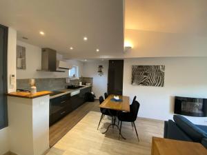 Appartements Le grand Castille : photos des chambres