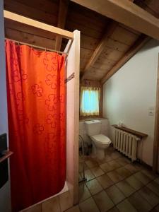 Maisons de vacances Gite rural le four a pain dans le parc naturel du Haut Jura : photos des chambres