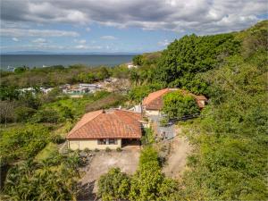 Villa Sunset - Your Sunshine Escape!