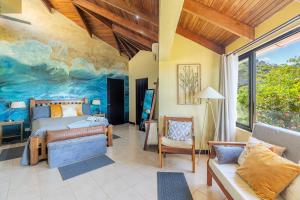 Villa Sunset - Your Sunshine Escape!