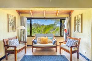 Villa Sunset - Your Sunshine Escape!