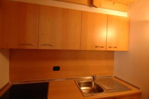 Studio (2 Adults)