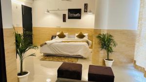 Hotel Relax Inn- Noida Sector 27- Managed by Oxygen Hospitality