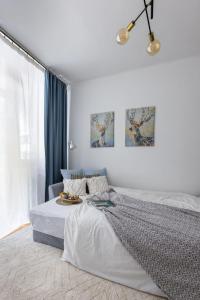 Cozy, modern studio with balcony in Buda