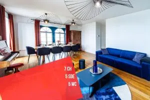 Jolie m'Home, Le Puy du Fou, 15 pers, 7 ch, 5 sde, 5 wc - Rorthais