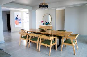 Beach Front House - Back Up Power & Water