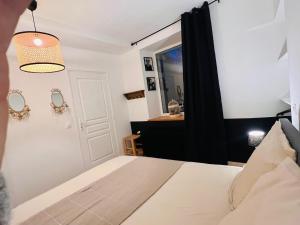 Maisons de vacances Moulin piscine spa tennis petanque billard 8 chambres : photos des chambres