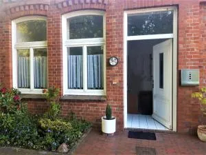 Ferienhäuschen Nordwolle - zentral, günstig, grün - Rethorn